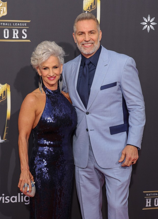 Brenda Warner and Kurt Warner attend the 13th annual NFL Honors at Resorts World Theatre on Feb. 8, 2024, in Las Vegas, Nev. (Ethan Miller/Getty Images)
