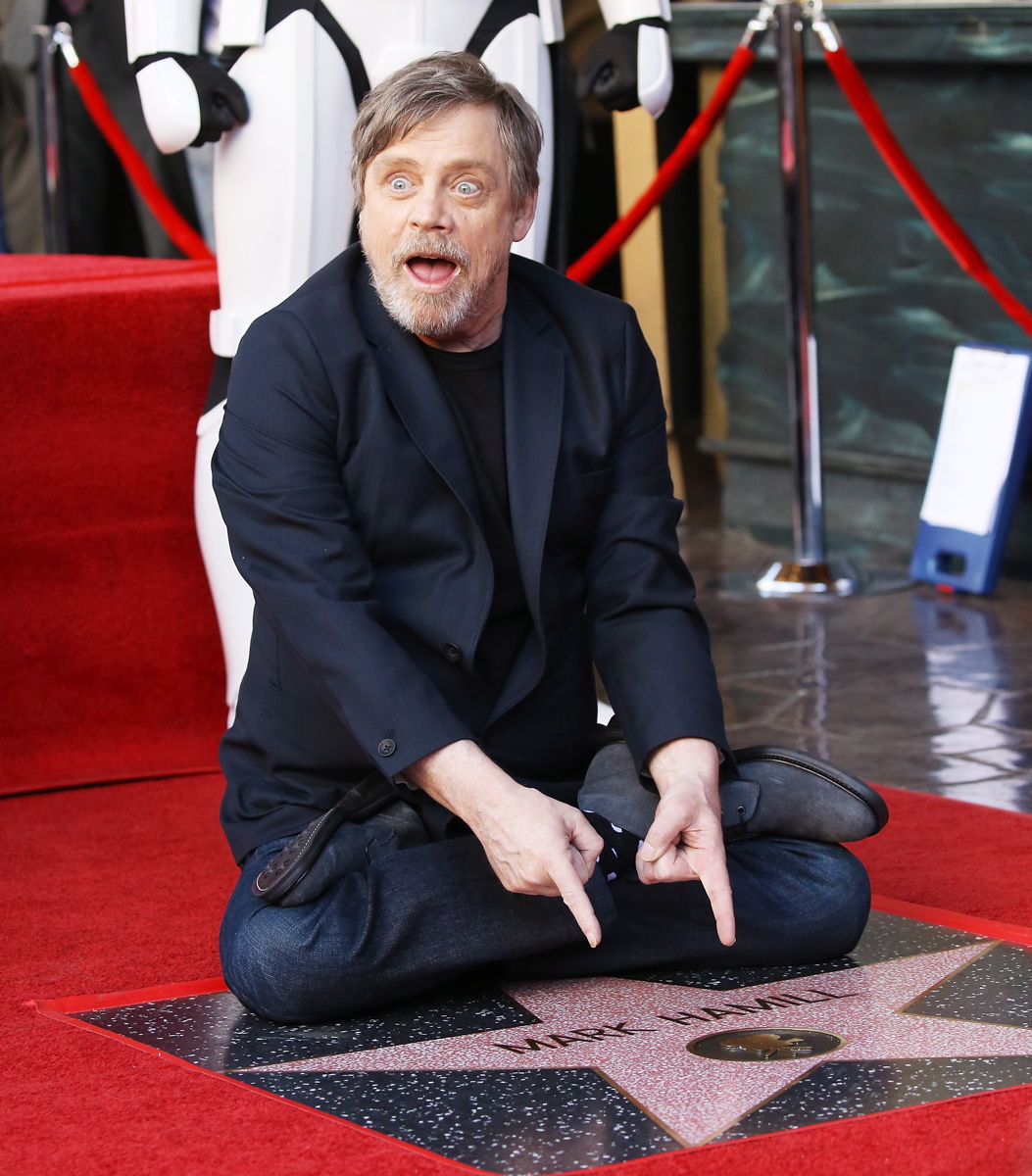 Hamill, who played Luke Skywalker, happily posed with his star in front of El Capitan Theatre on March 8, 2018 in Hollywood, California.